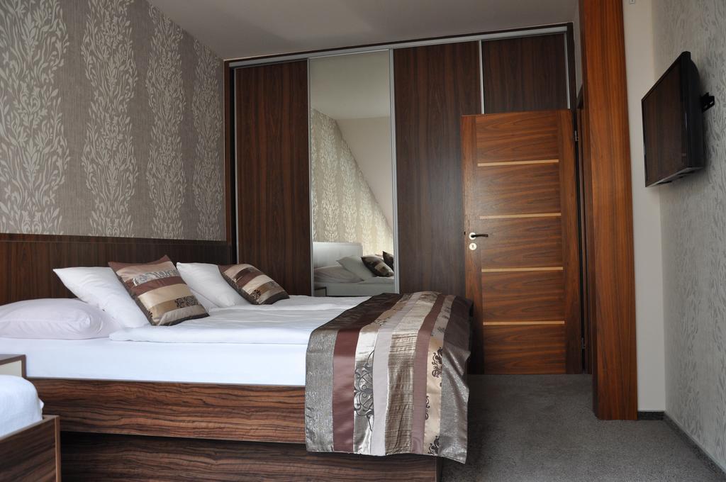 Apartman Bila Hora - Roudna Pilsen Exterior photo